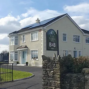 Bed & Breakfast Five Ferns House Westport